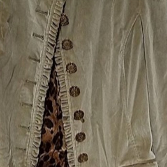 EUC DOLCE & GABBANA Coat - Picture 6 of 12